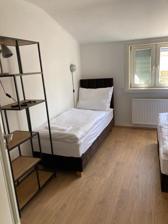 Zizkov Tower Hotel apartamentowy Praga